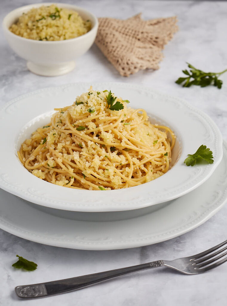 Pasta Con La Mollica - La Ricetta Di Cuoche Ma Buone